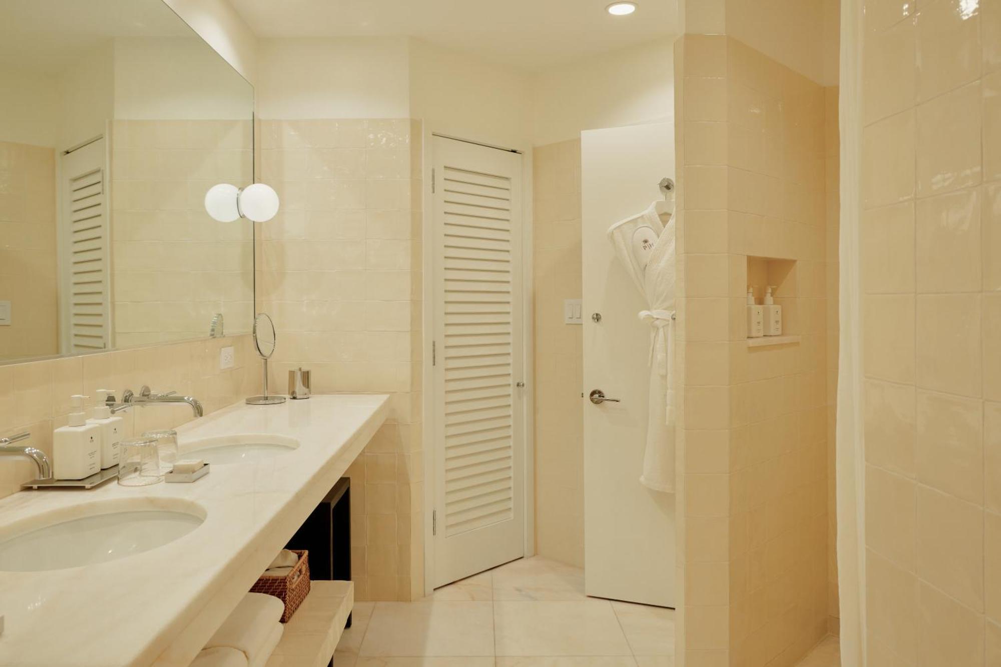Hotel Palm Heights George Town Zewnętrze zdjęcie